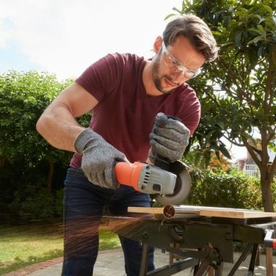 4. Black & Decker BEG010 Winkelschleifer 11,5 cm 12000 U/min 710 W 1,7 g