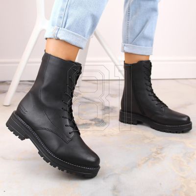 12. Bequeme isolierte Lederstiefeletten Remonte W RKR622 schwarz