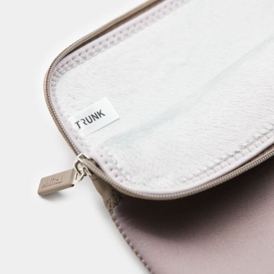 7. Neoprenhülle für die Hosentasche, 33 cm (13"), Mokka