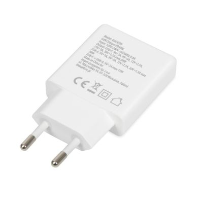 10. IBOX Universal-Ladegerät C-43 GAN PD30W Slim USB A+C Weiß