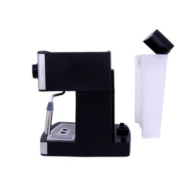 5. Adler MS 4403 Espressomaschine (850W; silber)