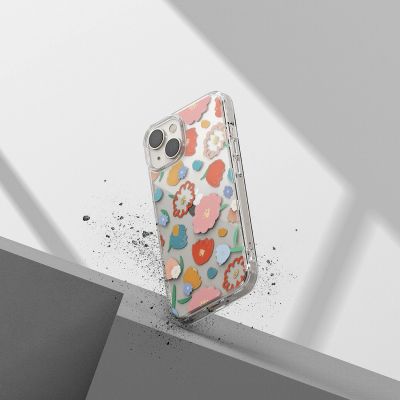 7. Ringke Fusion Design Armoured Sleeve Cover mit Gelrahmen für iPhone 14 Plus transparent (Floral) (FD637E31)