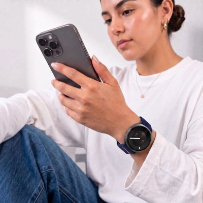 3. Tech-Protect Nylonarmband mit Verschluss für Samsung Galaxy Watch 40/44/46 mm – Marineblau