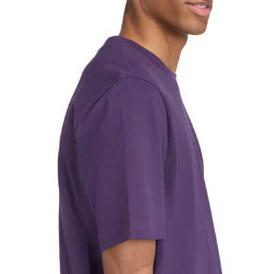 18. Herren adidas Essentials Small Logo Single Jersey Lila JW6232