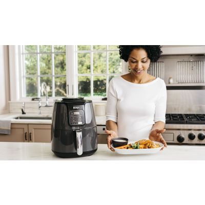 6. NINJA AF100 FETTFREIE FRITTEUSE