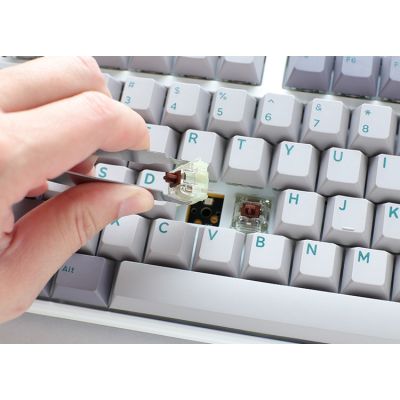 9. Ducky One 3 Gaming USB-Tastatur Grau