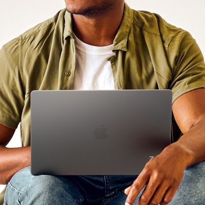 7. ZAGG Hardshell - Schutzhülle für MacBook Air 13" M2 (2022) / M3 (2024) / M4 (2025) (rauchfarben)