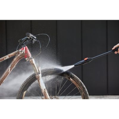 7. Black & Decker BEPW1300L-QS Kompakt-Hochdruckreiniger, elektrisch, 312 l/h, Orange