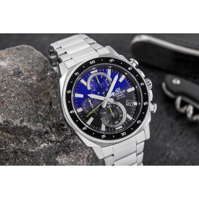 4. Herrenuhr CASIO EDIFICE EFV-600D-2AVUEF + Box