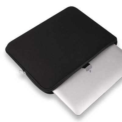 3. Universelle 14-Zoll-Laptophülle – Schwarz