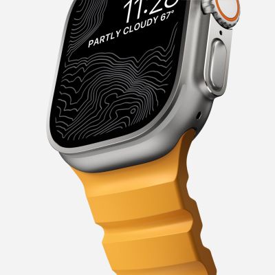 4. Nomad Rocky Point Armband aus Naturleder und Titan