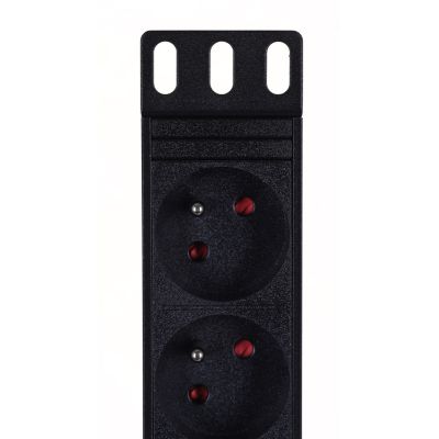 7. A-LAN PZ081U Steckdosenleiste (8 x UTE; 16 A (3680 W); 1,8 m; schwarz)