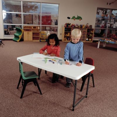 20. Klapptisch 122 cm mit verstellbarer Höhe 4428