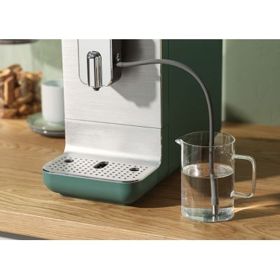29. SMEG BCC13EGMEU Kaffeemaschine