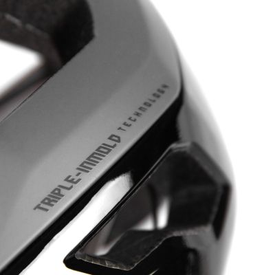 10. KELLYS OUTRAGE SCHWARZER HELM M/L