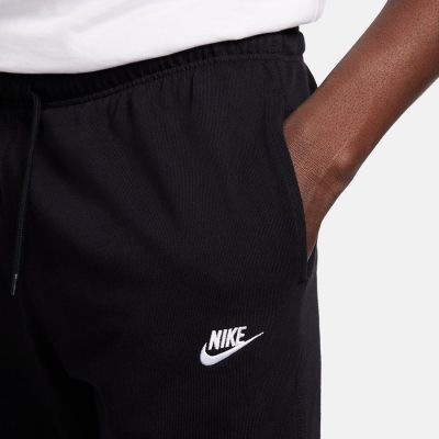 3. Nike Club Fleecehose FQ4330-010