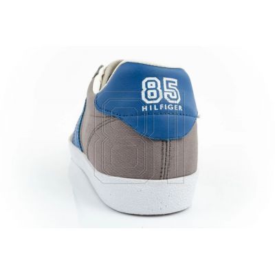 4. Tommy Hilfiger M FM56821095 039 Schuhe
