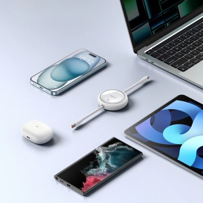 8. Baseus Free2Draw Mini USB-C – USB-C 100 W 1 m einziehbares Kabel – Weiß
