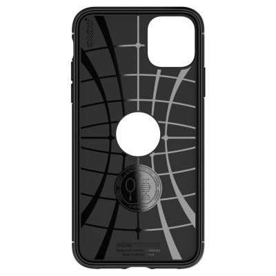 7. Spigen Rugged Armor Hülle für iPhone 11 – Mattschwarz