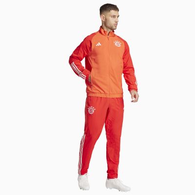 10. Adidas FC Bayern Pre Jacke M IN6314