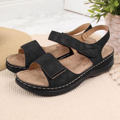 11. eVento W EVE223D schwarze Keilsandalen 