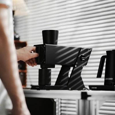 5. Elektrische Kaffeemühle F74 G7057-OS MHW-3BOMBER
