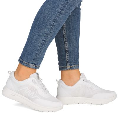 12. Weiße Remonte Rieker D2V04-80 Freizeitsneaker