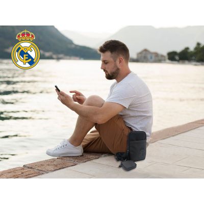 5. Real Madrid Umhängetasche BD92-23RM