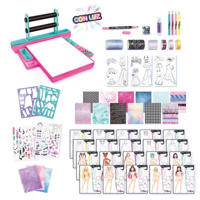 4. Canal Toys So Slime Fashion Designer Light-Up Studio