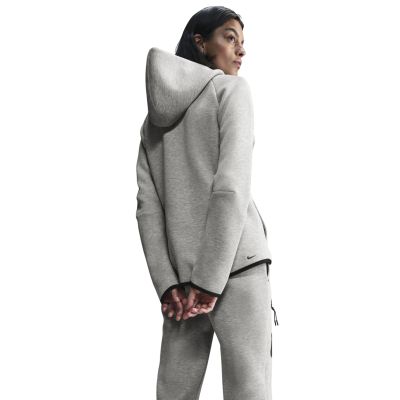 3. Nike Sportswear Tech Fleece Windrunner HV6747-063 Damen-Sweatshirt