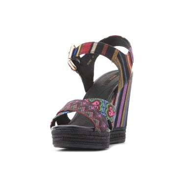 4. Geox W D82P6G 000AW C0042 Keilschuhe
