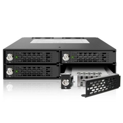 3. IcyDock Montageplatte 4x6,3cm SATAI-III/SAS auf 1x5,25" HDD/SSD