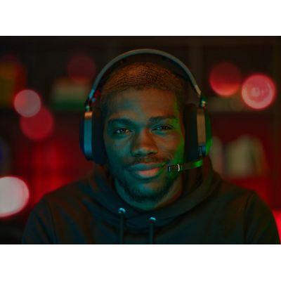 13. Corsair HS80 RGB Wireless Carbon Kopfhörer