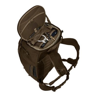 6. Thule Landmark Reiserucksack 60L – Dunkelkhaki