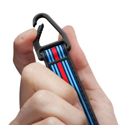 15. Spigen Porsche Schlüsselanhängerhülle PK100 für Autoschlüssel – schwarz