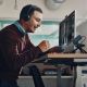 357. POLY Voyager Focus 2 Microsoft Teams-zertifiziertes USB-CC-Headset + USB-C/A-Adapter + Ladeschale