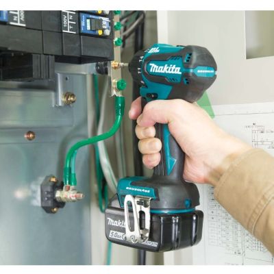 2. 18V Akku-Bohrschrauber ohne Akku und Ladegerät DDF083Z MAKITA