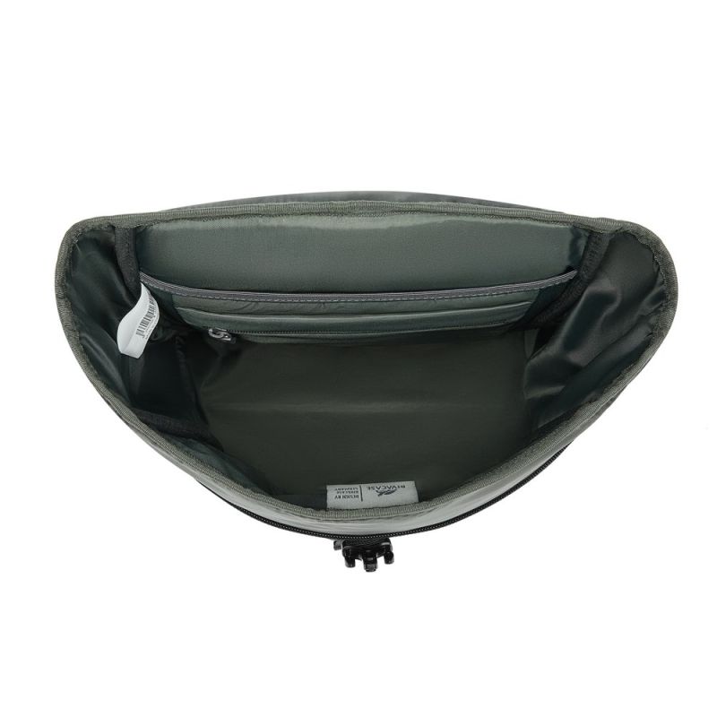 15. Rivacase Eden Rucksack, Roll-Up-Rucksack, Schwarz, Polyester, Gewachstes Leder (zum Hochziehen)