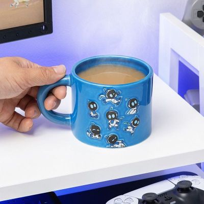 4. PP ASTROBOT – BECHER MIT ASTROBOT-GEPRÄGUNG