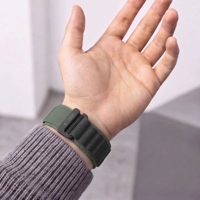5. Tech-Protect Nylon Pro Armband für Garmin Fenix 5X / 5X Plus / 6X / 6X Pro / 7X / 8 / 8 Pro / 9 / 9 Pro (51 mm) – Schwarz-Grün