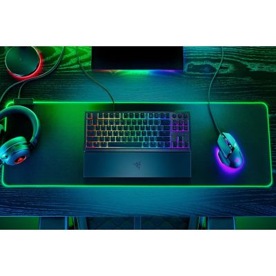 6. Razer Ornata V3 Tenkeyless Gaming-Tastatur USB QWERTZ Schwarz