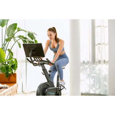 121. OVICX Q200X magnetisches Heimtrainer-Fahrrad mit 15,6" TFT-Touchscreen, WIFI, Bluetooth und App