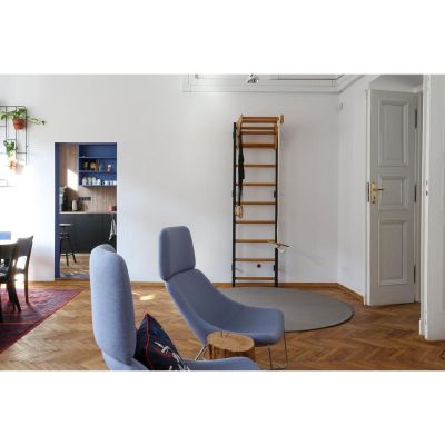 4. GYMNASTIK-Sprossenwand BENCHK mit verstellbarer Klimmzugstange aus Buchenholz und Gymnastikzubehör 711B A076