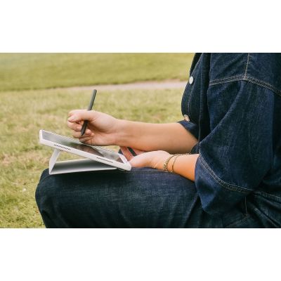 13. Wacom MOVINKPAD 11 Zoll Hülle mit Ständer