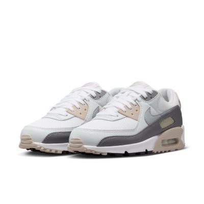 5. Nike AIR MAX 90 IM4613-201 Damenschuhe