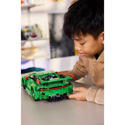 9. LEGO Technic 42224 Porsche 911 GT3 R AO Rexy Rennwagen