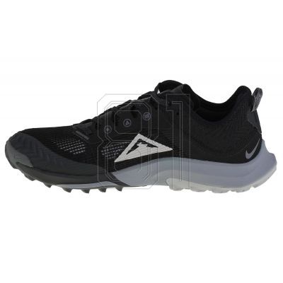 6. Nike Air Zoom Terra Kiger 8 W DH0654-001