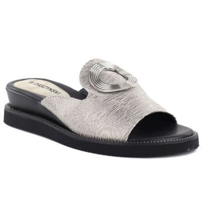 4. Silberne Damen-Flip-Flops mit niedrigem Keilabsatz M.Daszyński MR2267-7