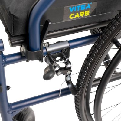 12. Rollstuhl NAVY1 aus Leichtmetall