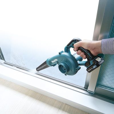 3. Makita UB100DZ (nicht kategorisiert)